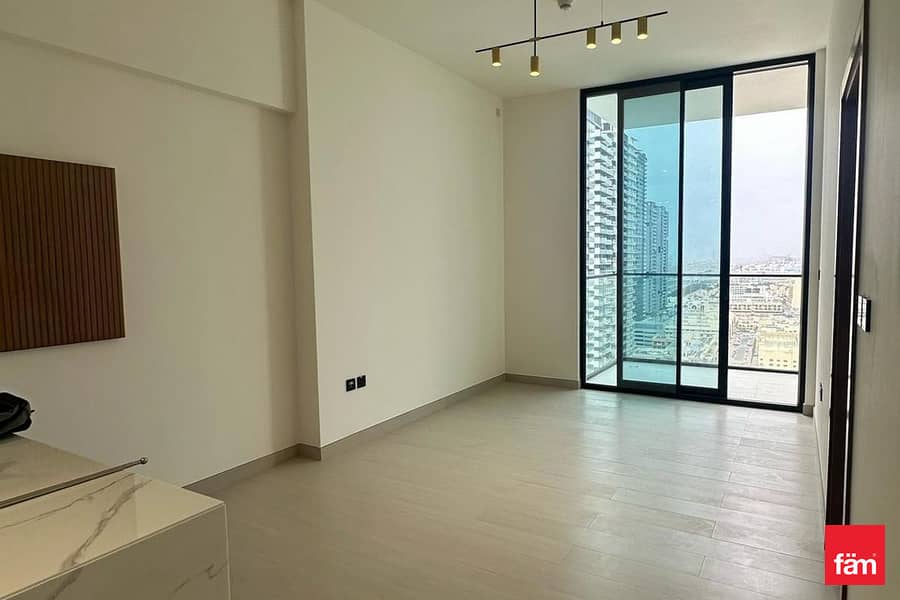 Brand New Studio | Vacant Now | High ROI