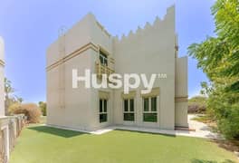 Exclusive | Vacant | Private Pool