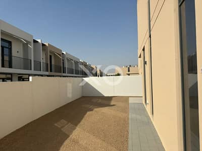 4 Bedroom Villa for Rent in Dubai South, Dubai - Close To Pool | Chiller Free | Brand New