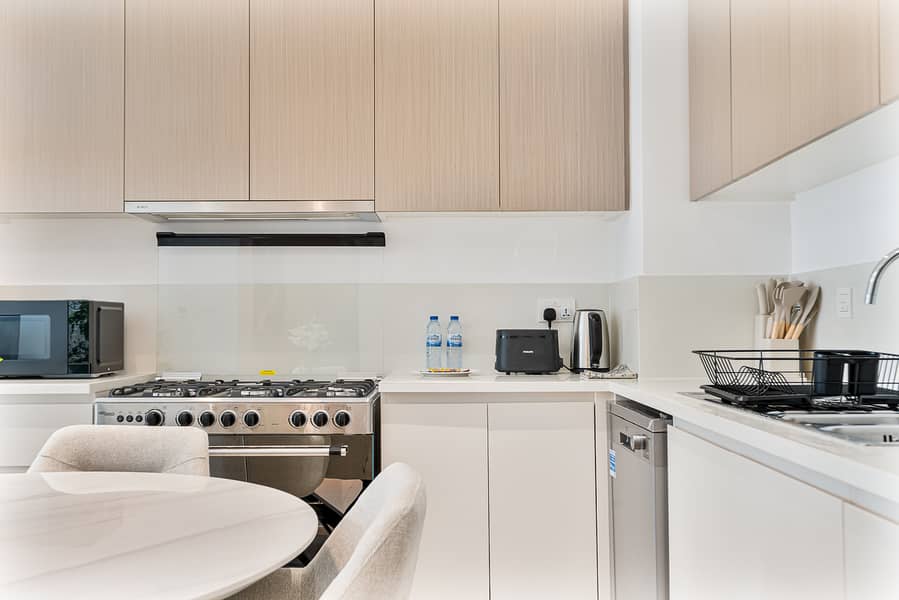 4 Full Kitchen (5). jpeg