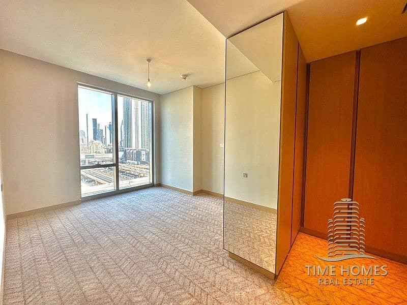 Unfurnished | Facing Burj Khalifa | Vacant