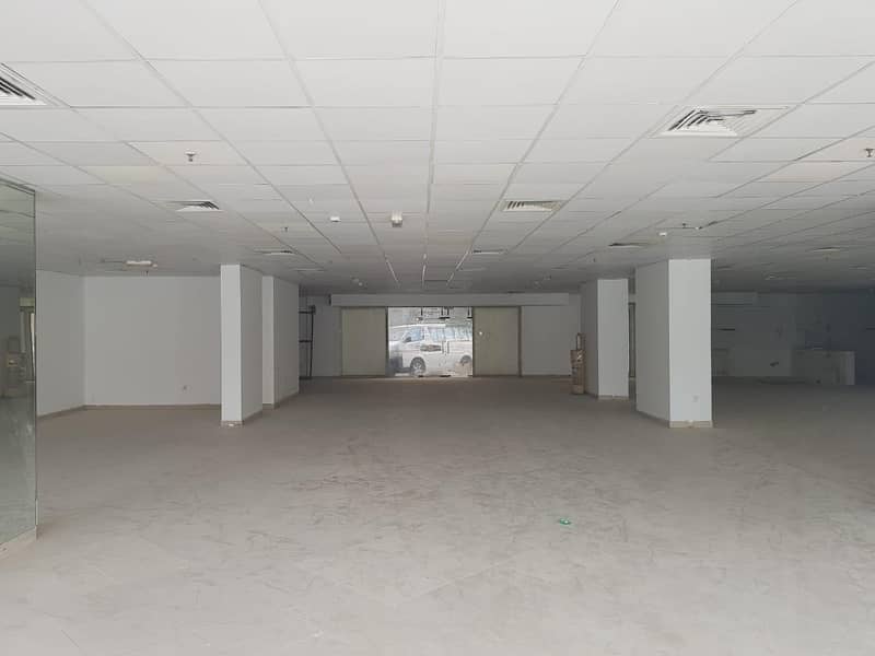 No Commission - With Special Discount - Showroom for Rent No Commission - With Special Discount - Showroom for Rent