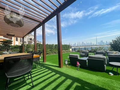 5 Bedroom Townhouse for Rent in Jumeirah, Dubai - J1 Beach | Luxurious Townhouse | Sunset View