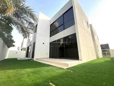 فیلا 6 غرف نوم للايجار في (أكويا من داماك) داماك هيلز 2، دبي - فیلا في جنوسيا،(أكويا من داماك) داماك هيلز 2 6 غرف 260000 درهم - 12518602