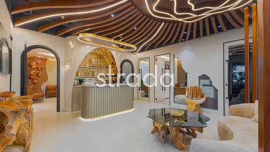 Office for Rent in Business Bay, Dubai - UPGRADED | CANAL VIEWS | VACANT ON TRANSFER