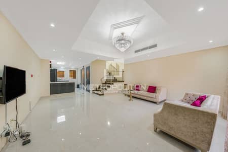 2 Bedroom Townhouse for Rent in Jumeirah Village Circle (JVC), Dubai - Upgraded | Maid Plus Study | Available 1st October