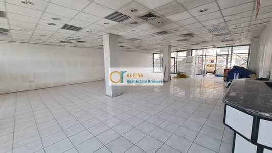 Shop for Rent in Al Karama, Dubai - 8. jpeg