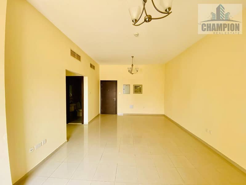 Spacious 1Br Apt | Closed Kitchen | Ready to move