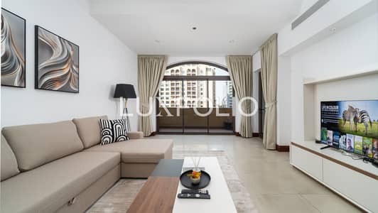 1 Bedroom Flat for Rent in Palm Jumeirah, Dubai - Elegant Palm Living – Upgraded Golden Mile 1-Bed