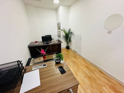 مکتب  للايجار في بر دبي، دبي - b6d9350e-565b-4ad7-be1f-04b306c13d8c. jpg