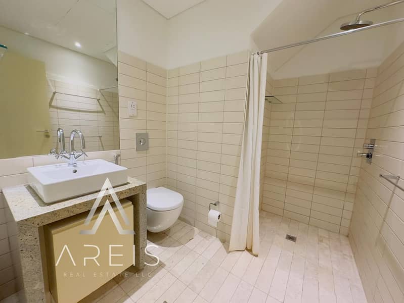 Modern & Duplex 2 BR with Exceptional Amenities - Image 14