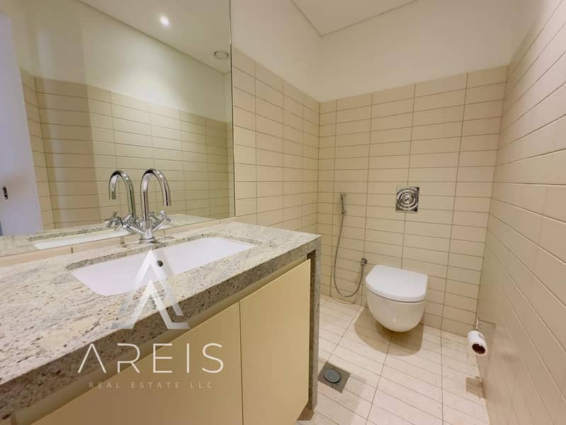 Modern & Duplex 2 BR with Exceptional Amenities - Image 15