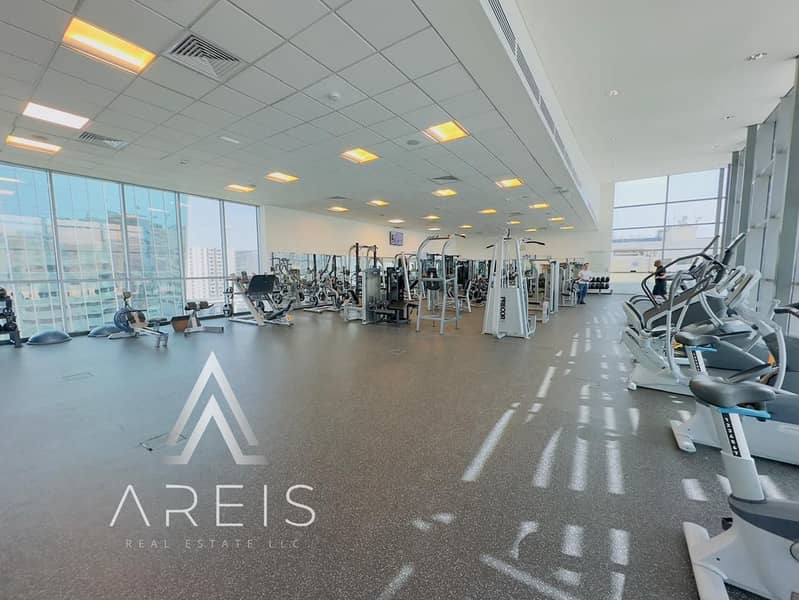 Luxury Fully Furnished 2BR with Stunning Views - Image 20