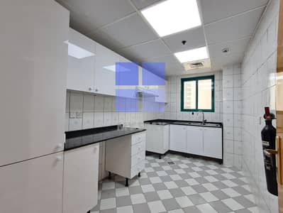 طابق سكني 2 غرفة نوم للايجار في شارع الشيخ زايد، دبي - 20240814_113902_1. jpg