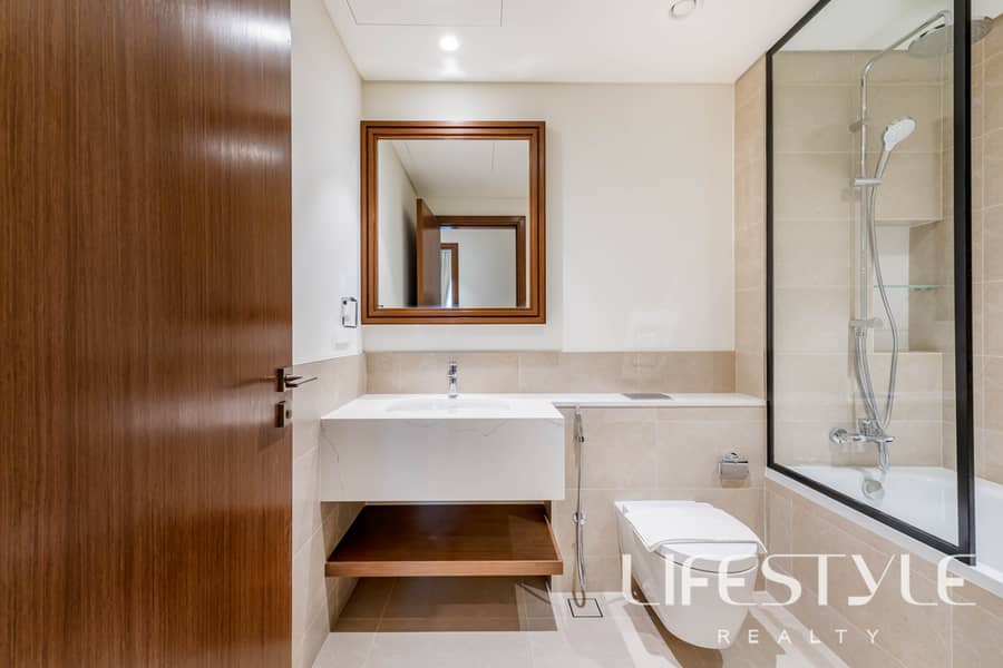 18 PALACE BEACH RESIDENCE T2 1BR APT-12. jpg