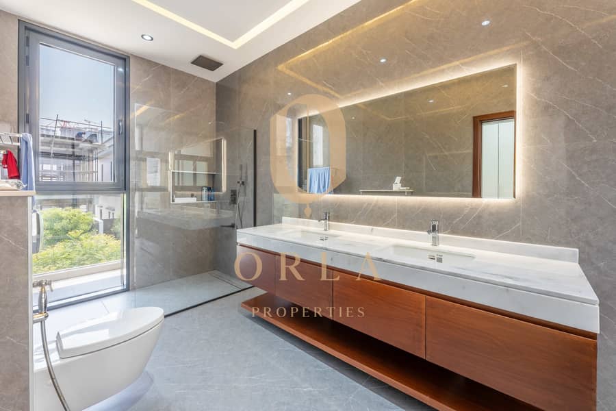 Vacant | Spacious Layout | Private Pool | - Image 18