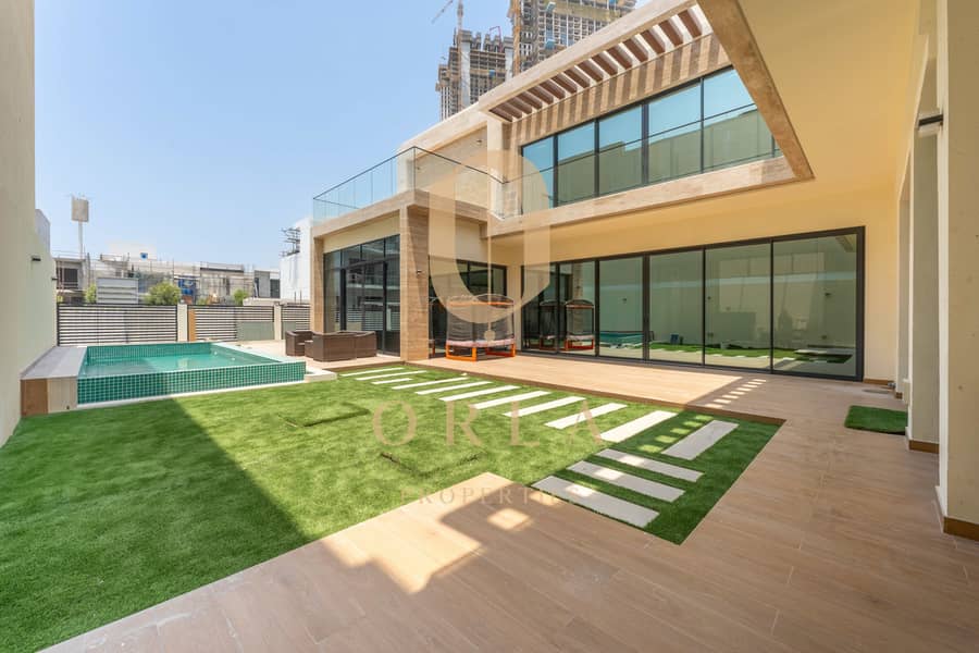 Vacant | Spacious Layout | Private Pool | - Image 33