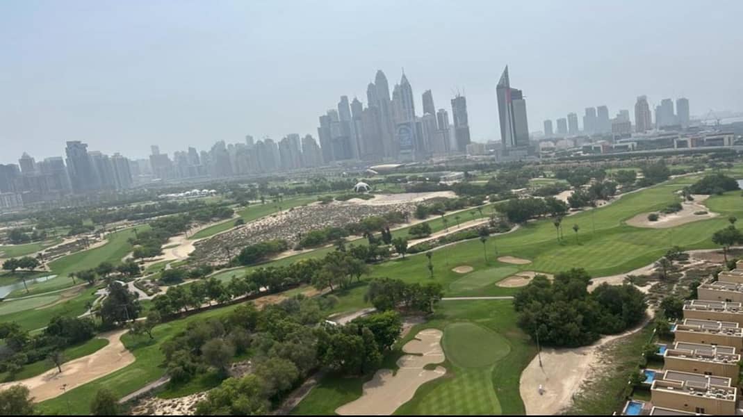 2 Bedrooms Apartment Spacious Layout Golf course and Pool view with balcony