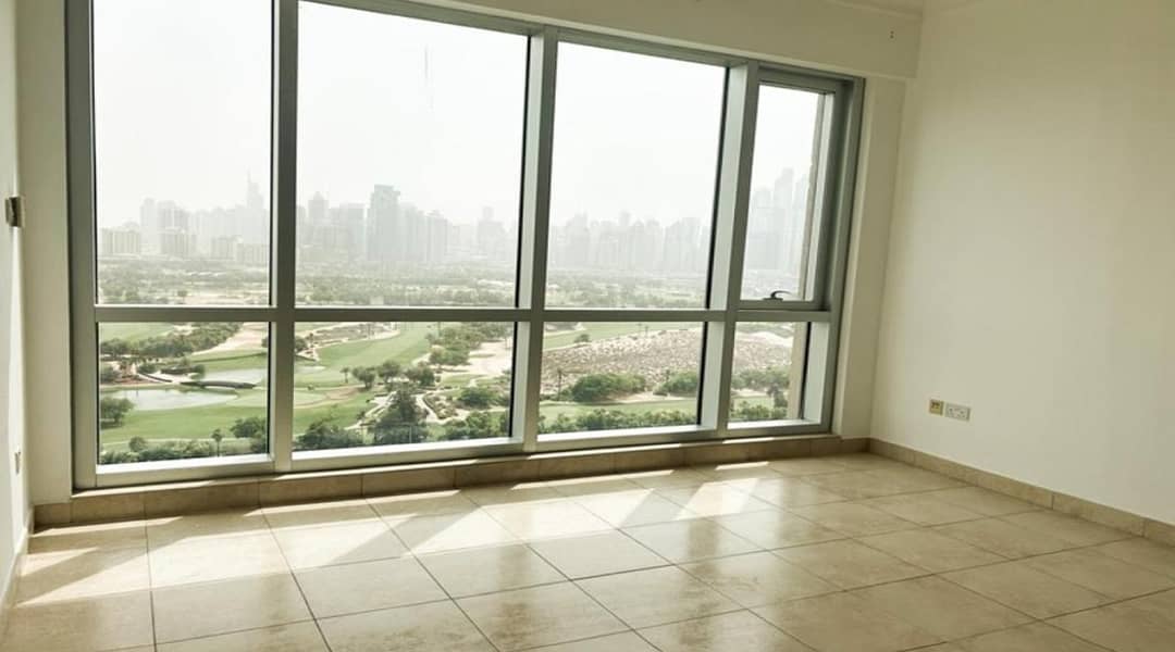 2 Bedrooms Apartment Spacious Layout Golf course and Pool view with balcony - Image 7