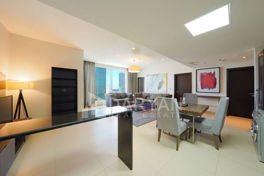 Dubai's skyline View | Deluxe Suite | Exclusive area