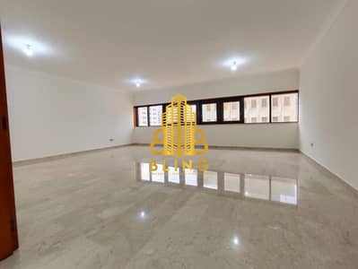 3 Bedroom Flat for Rent in Hamdan Street, Abu Dhabi - WhatsApp Image 2025-08-16 at 12.48. 54 PM (1). jpeg