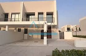 فیلا 4 غرف نوم للايجار في تاون سكوير، دبي - images (8). jpg