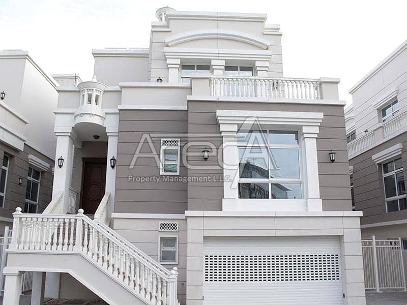 Ultra Modern 4 Bed villa with So Much Space Ultra Modern 4 Bed villa with So Much Space