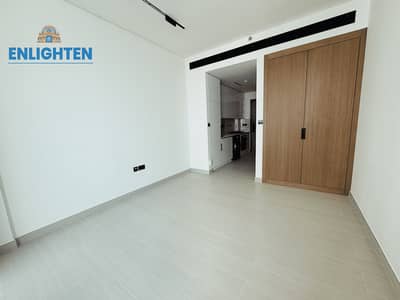Studio for Rent in Jumeirah Village Circle (JVC), Dubai - Mid Floor | Cozy Studio | Community View | Vacant