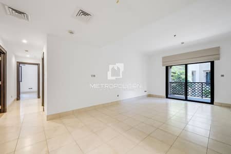 3 Bedroom Flat for Sale in Downtown Dubai, Dubai - Vacant | Study and Maid Room | Partial Burj View