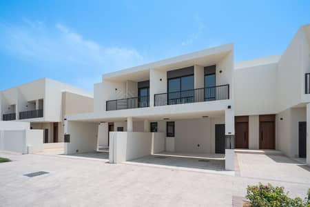 3 Bedroom Townhouse for Rent in Town Square, Dubai - Multiple Cheques | Landscaped | Agents Avoid