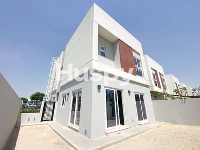 4 Bedroom Townhouse for Rent in Dubailand, Dubai - Close to Pool and Park | Single Row | Unfurnished