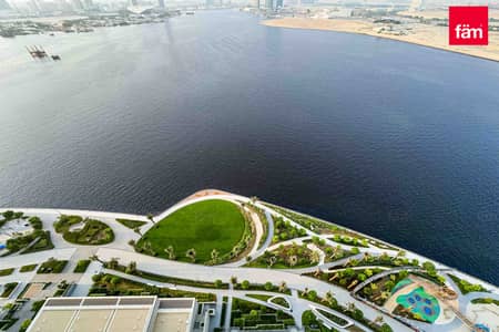 2 Bedroom Flat for Rent in Dubai Creek Harbour, Dubai - High-floor apt with stunning Burj Dubai views