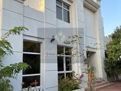 6BR Villa for GCC | Beautiful big garden