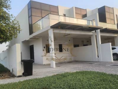 3 Bedroom Townhouse for Sale in DAMAC Hills 2 (Akoya by DAMAC), Dubai - End Corner |XL Plot |Single Row |High ROI |Urgent