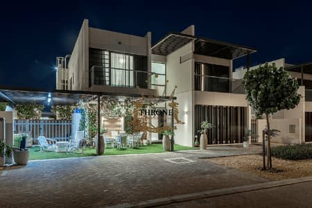 Villa for Sale in DAMAC Hills 2 (Akoya by DAMAC), Dubai - V3 | CORNER UNIT | POOL & PARK FACING | SINGLE ROW