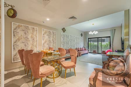 فیلا 4 غرف نوم للايجار في دبي الجنوب، دبي - Living Room1. jpg