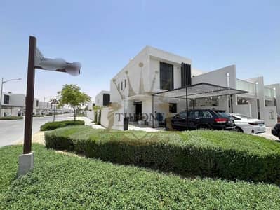 3 Bedroom Townhouse for Sale in DAMAC Hills 2 (Akoya by DAMAC), Dubai - Corner | Vacant On Transfer|XL Plot|Urgent Sell