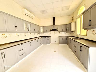 4 Bedroom Villa for Rent in Hoshi, Sharjah - 20250816_123112. jpg