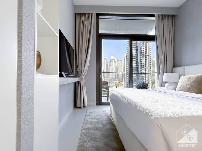 13 Crown Tower - 1507-Room 1 - 2. jpg