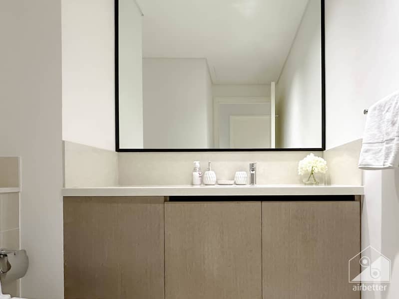 60 Crown Tower - 1507-WC3 - 3. jpg