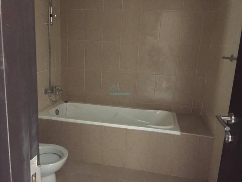 10 1BK FLAT FOR RENT 33999AED WITH 4CHQ AT LIWAN