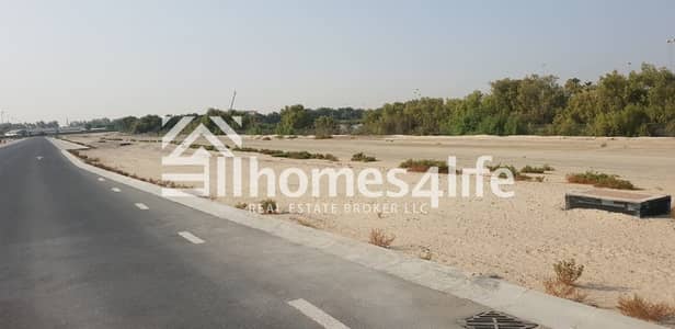 Huge plot with Golf course and lake view Huge plot with Golf course and lake view