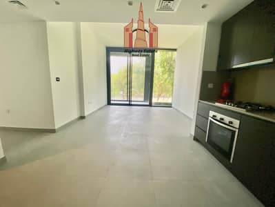 2 Bedroom Townhouse for Rent in Aljada, Sharjah - IMG_4502. jpg