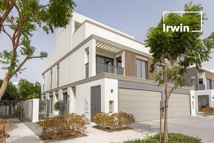 Extended | Upgraded | Vacant Now | Great Location