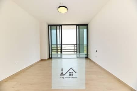 5 Bedroom Flat for Rent in Aljada, Sharjah - d84cecb3-0227-467f-8050-e6a2f57464dd. jpg