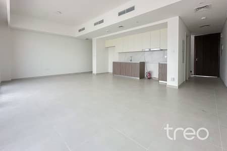 3 Bedroom Townhouse for Rent in The Valley by Emaar, Dubai - Largest Layout | Middle Kitchen | Vacant Now