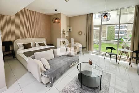 Studio for Rent in Business Bay, Dubai - Furnished | Expansive Private Balcony | Vacant Now