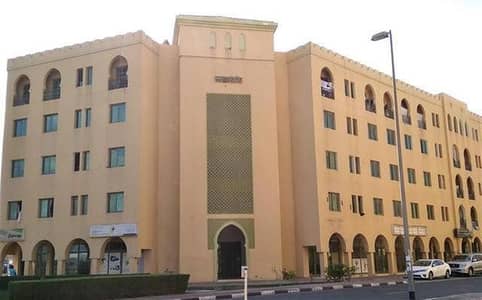 شقة في طراز فارسي المدينة العالمية 1 غرف 30000 درهم - 4234079 شقة في طراز فارسي المدينة العالمية 1 غرف 30000 درهم - 4234079