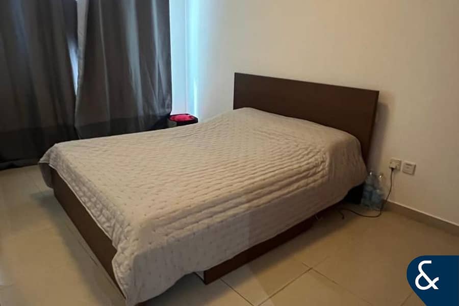 Priced to sell | Low floor | Huge Terrace