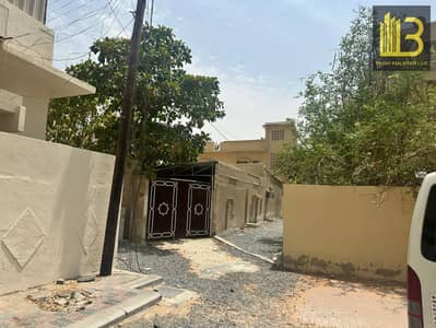 فیلا 5 غرف نوم للايجار في الرميلة، عجمان - 1. jpg